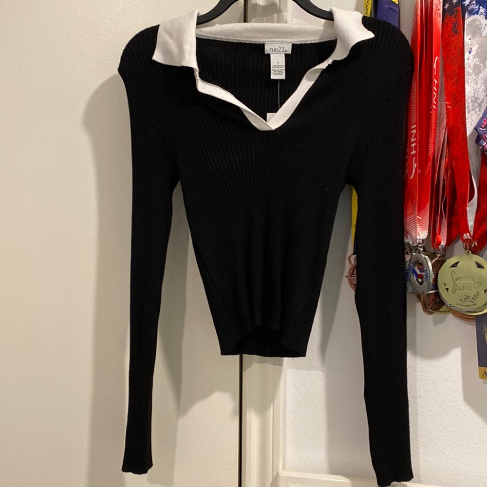 Rue 21 Top NEW